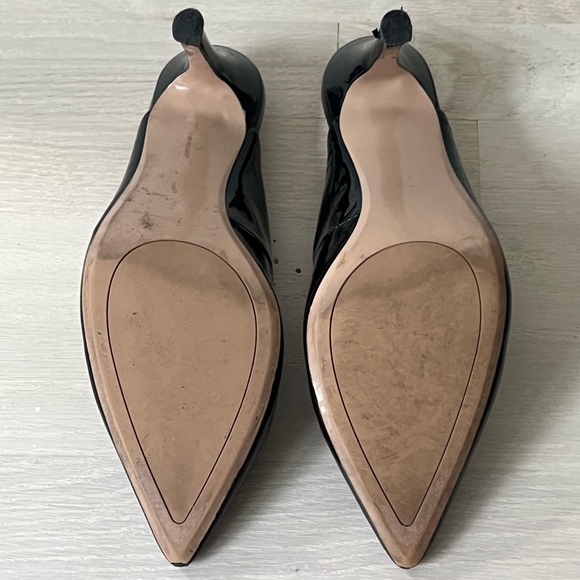 Nordstrom Atlantic Pacific pearl details black patent mule heels, size 6 - Picture 4 of 4